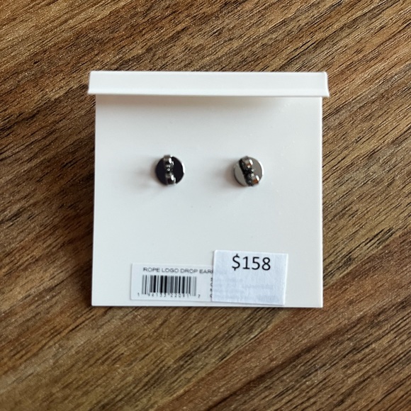 Never worn Tory Burch rope logo drop earrings - Picture 2 of 3